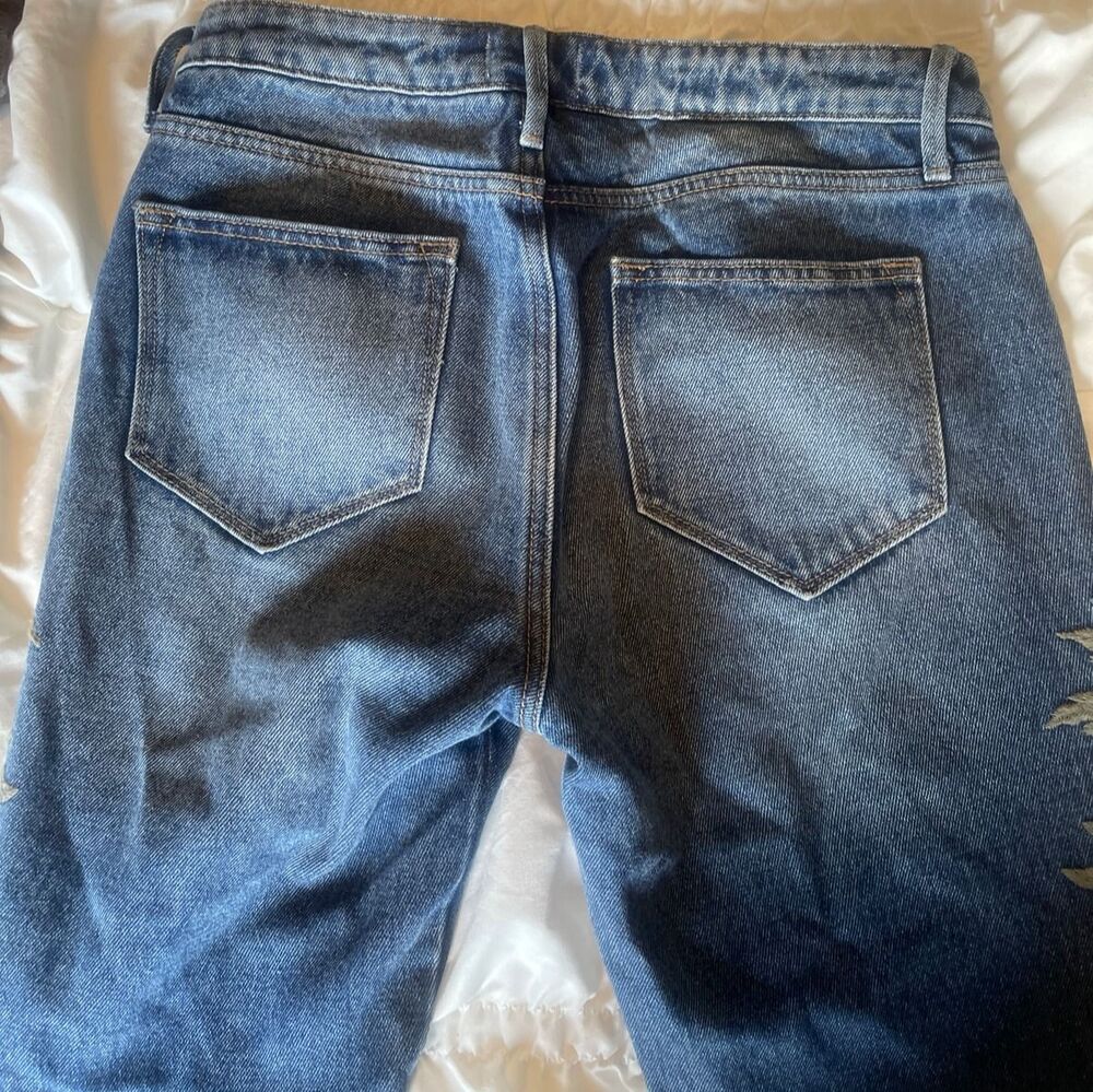 Driftwood Farrah Embroidered Flare Jeans Sz 26 - Picture 5 of 8